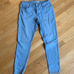 Levi’s 710 super skinny jeans